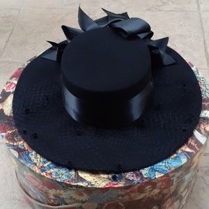 *SOLD*VINTAGE Black Hat w/Polka Dot Sheer Covering